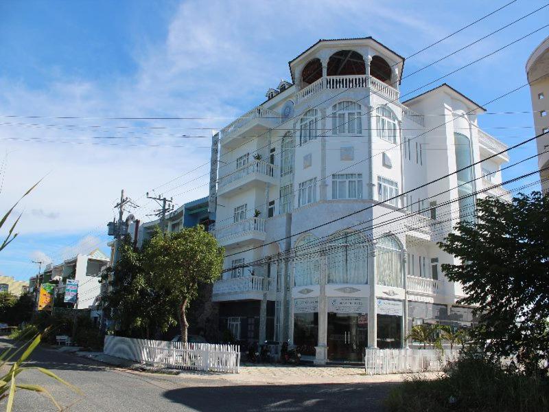 Sea Stars Hotel Rạch Gia Exteriör bild